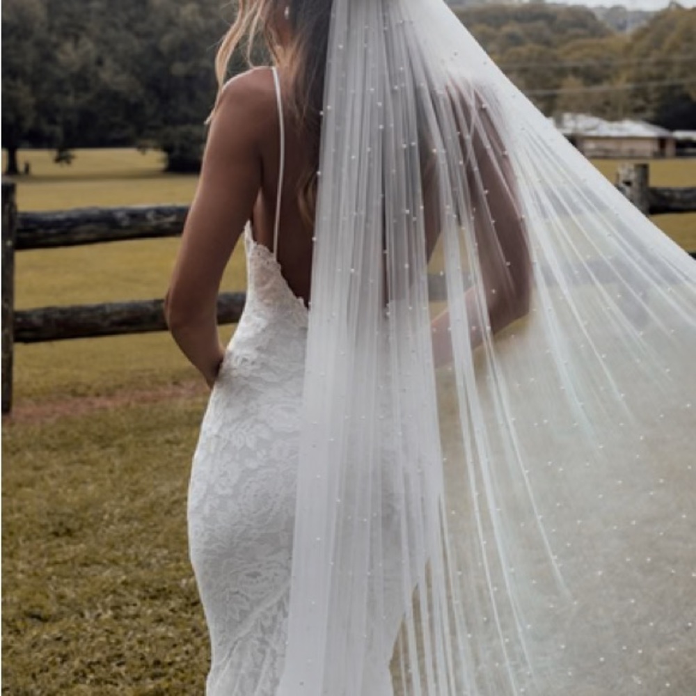 Sassi Holford Extra Long Pearl Veil